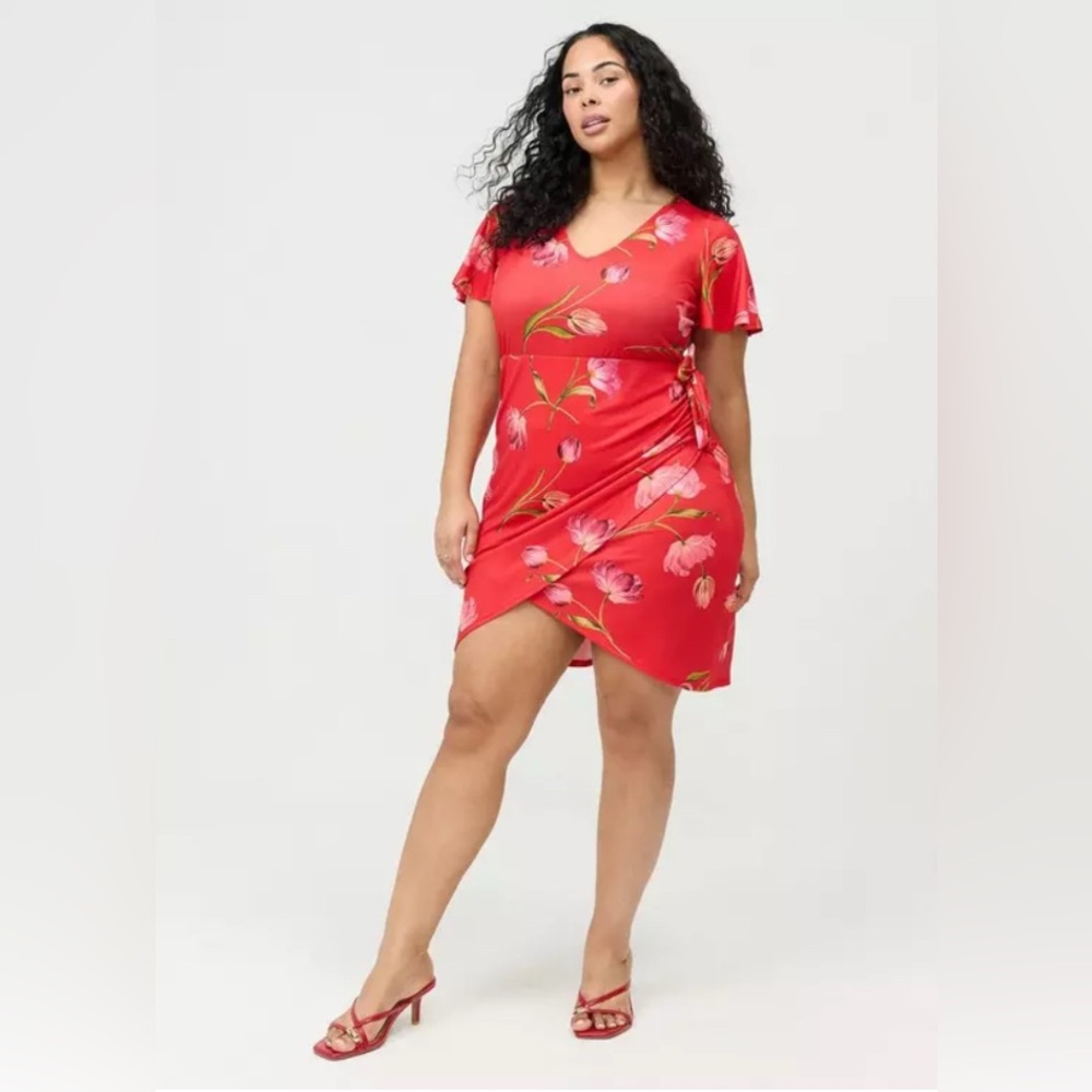 Torrid NWOT Flutter Sleeve Tie Front Mini Dress